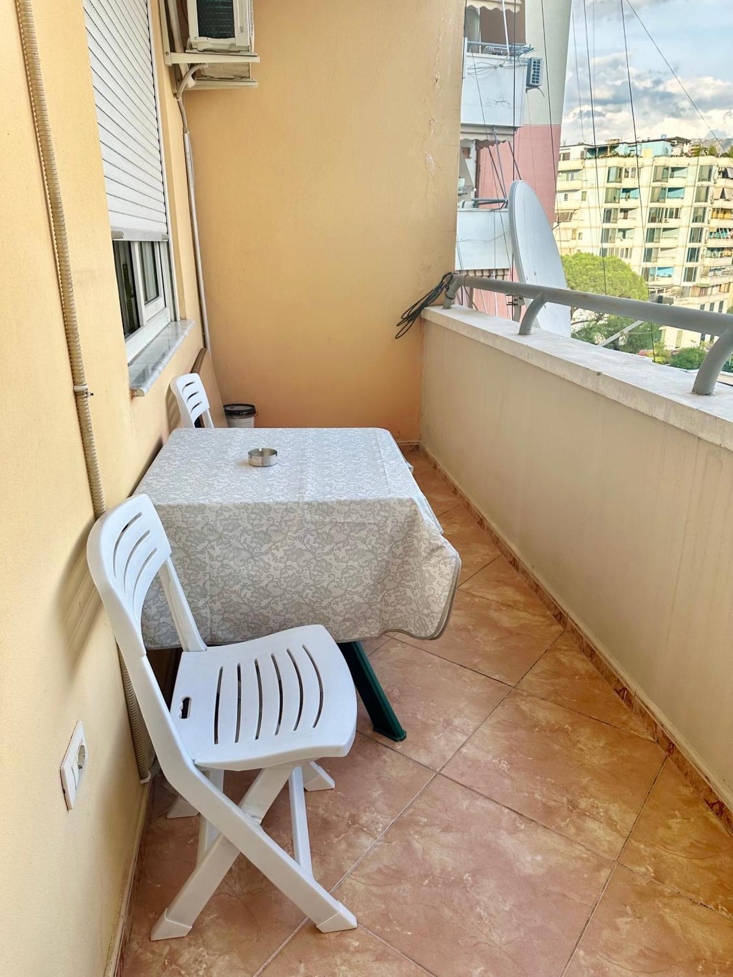 Kk Apartment Air Albania-Centrally Located 地拉那 外观 照片
